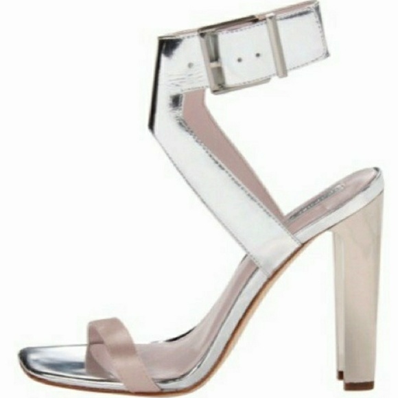 BCBGMaxAzria Satin & Patent Metallic Ankle Strap  Chunky Heel Sandals NWOT - Picture 8 of 8